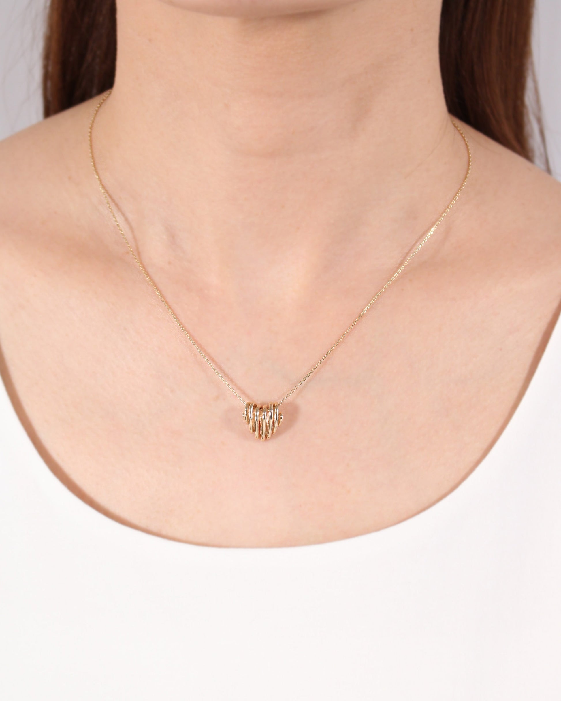 Guruguru-model-Necklace